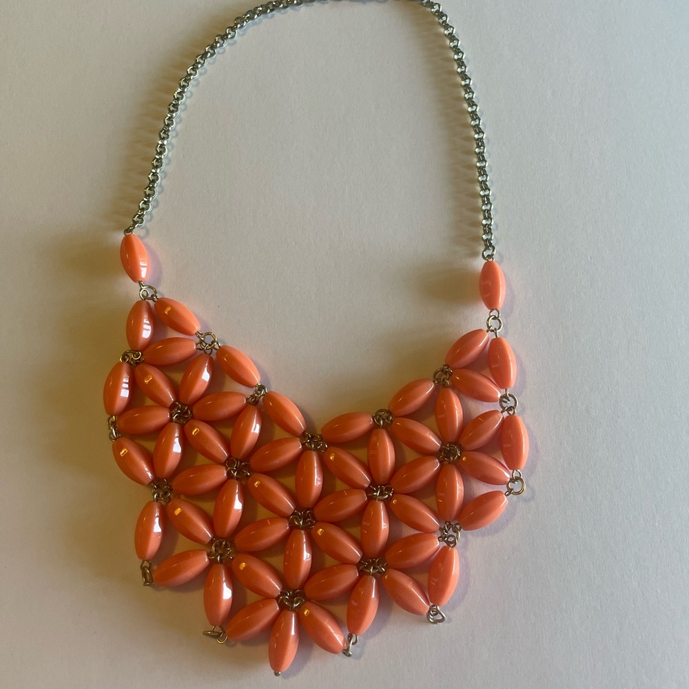 Pretty peachy-orange, fun fashion necklace
